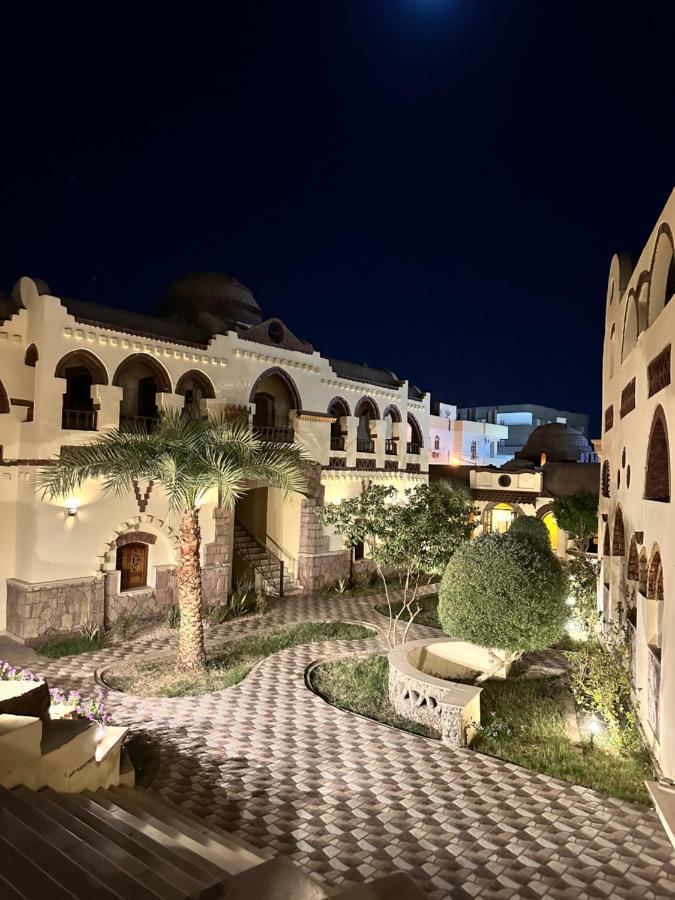 Elphardous Oasis Hotel Luxor Exterior foto
